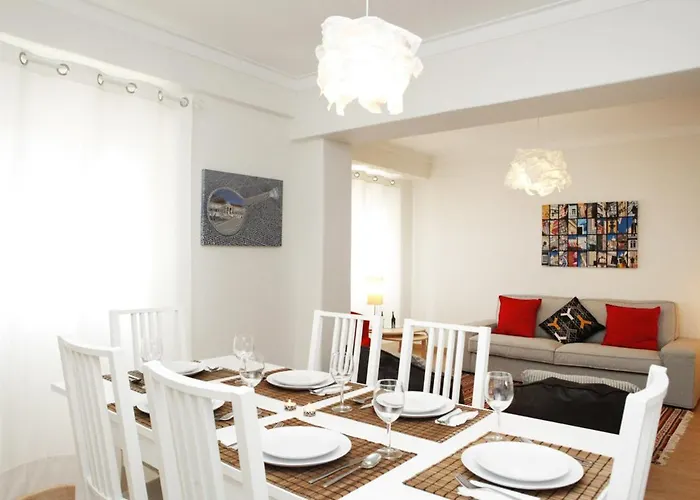 Daire Flh Estoril Family Central Apartment São Pedro do Estoril